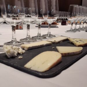 Sessió tast obert de Formatges maridats, cata de formatges, cata de quesos