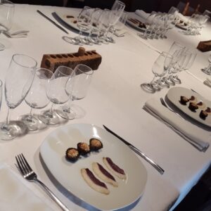 tast de foie maridat amb vi a can tomas